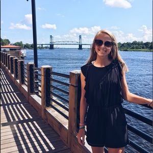 Meet your Posher, Leigh-anna